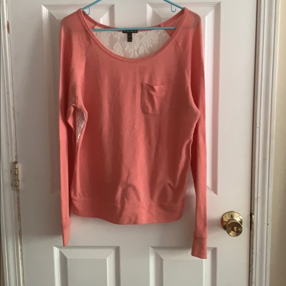 Long sleeved top